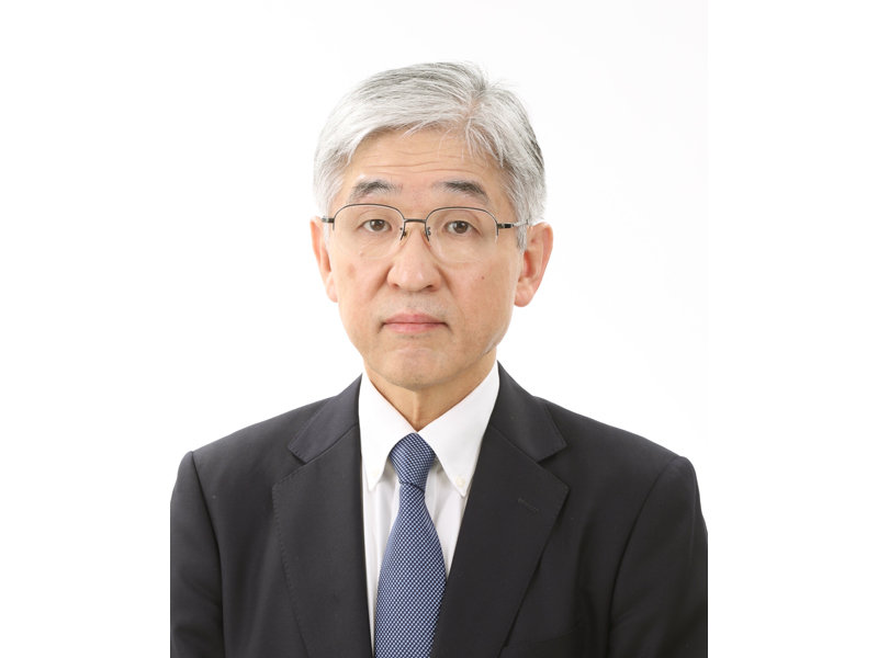 理事長に就任する矢冨氏