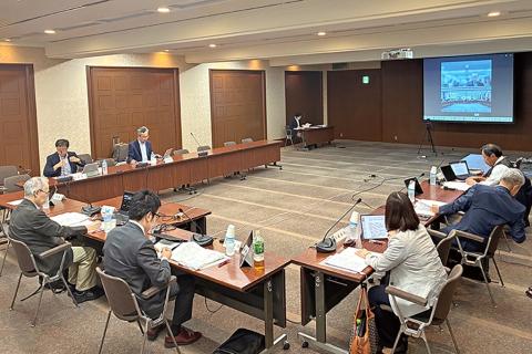臨床検査技師など専門職、病棟での多職種連携にメリット