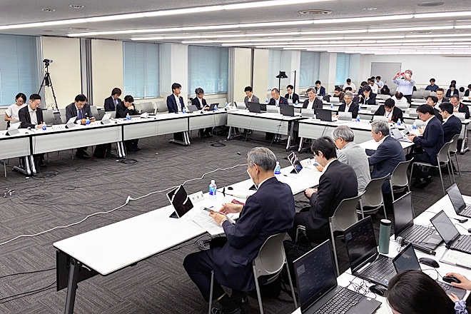 人間ドックの結果、保険者への提出「原則電子化」に
