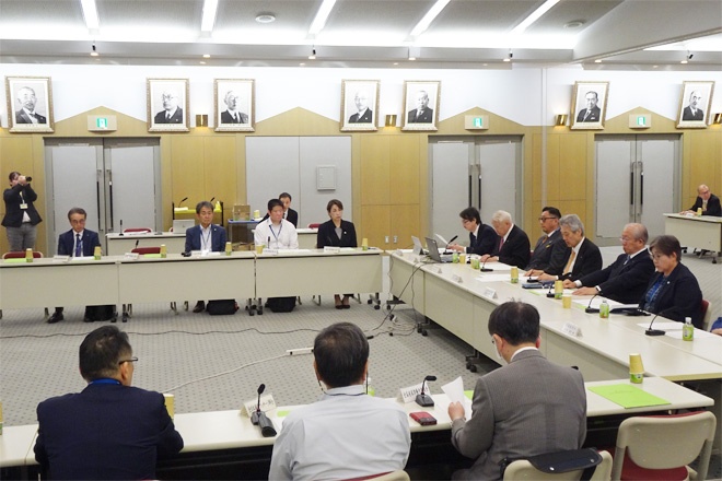 日臨技も出席した国民医療推進協