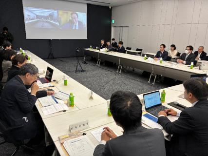 ケアマネ受験資格に臨床検査技師らを追加　実務経験は3年に短縮へ