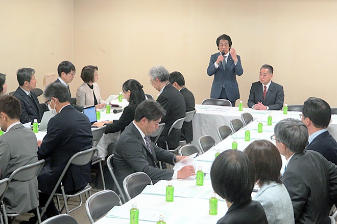 安衛法に基づく一般健診に眼底検査を