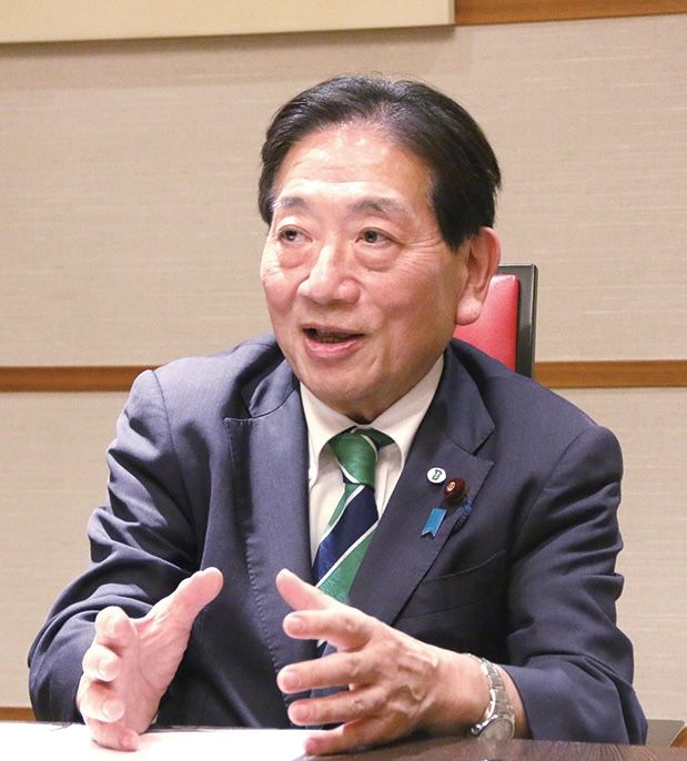 安藤氏