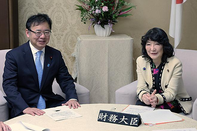 26年度診療報酬改定、平均「3.09%」で合意 26年度分は2.41%に