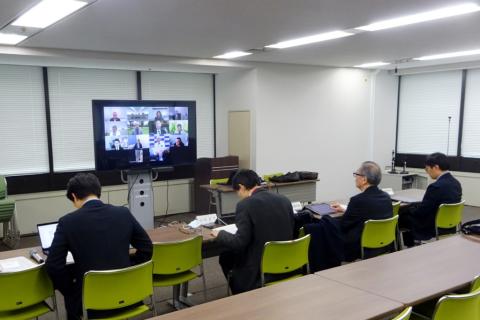 26年度改定、不採算の輸血検査など引き上げへ【検査項目の一覧あり】