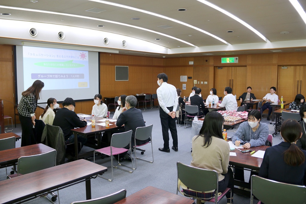 若手技師が「心の回復力」学ぶ | MTJ ONE - 臨床検査の総合情報サイト