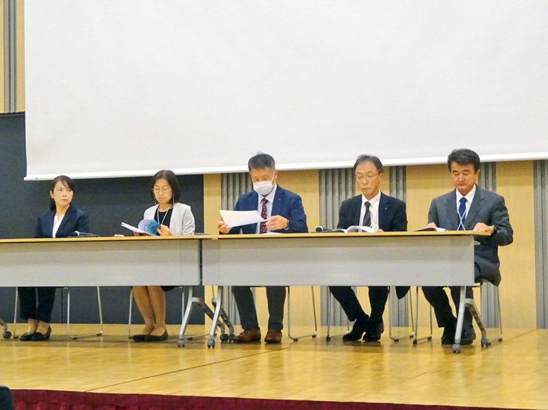 遺伝学的検査を患者の実名で