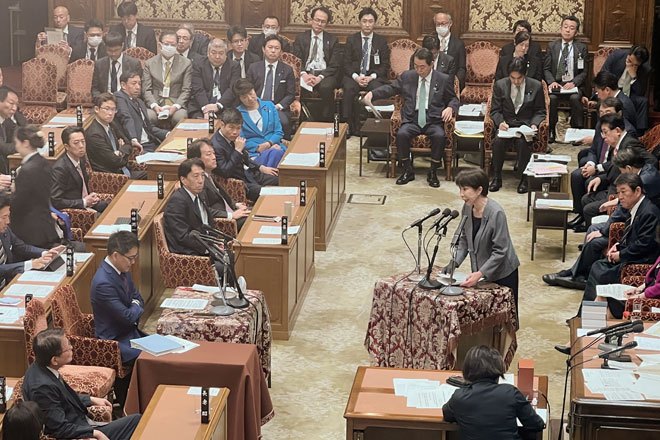 医療分野の石油製品の安定供給へ　政府が体制整備