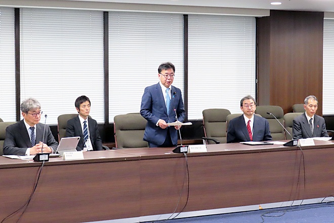 命、健康に関わる物資の安定供給「最優先で対応」