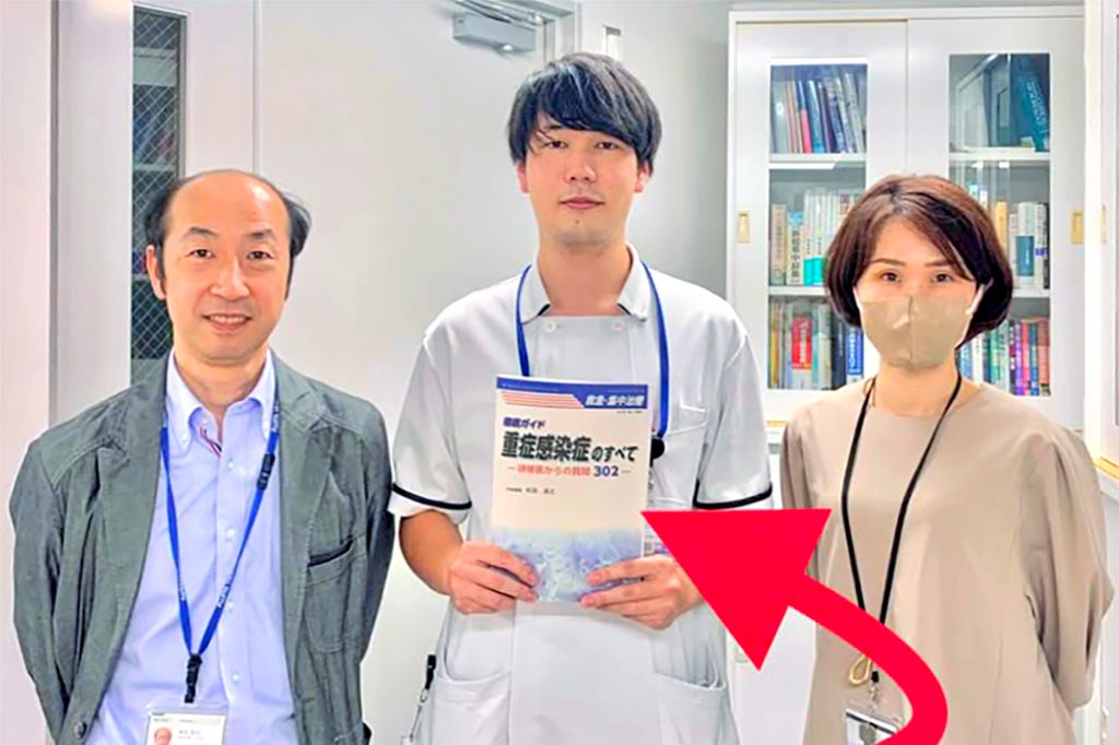 筆者（中央）と鈴木匡弘先生（左）と櫻井亜樹先生（右）