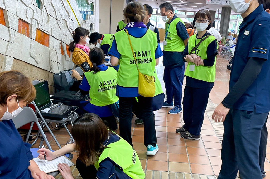 八代市、宇城市などの避難所でDVT検診