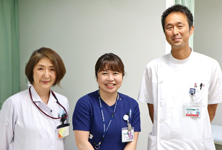 （左から）井上主任、犬丸技師長、川野副技師長