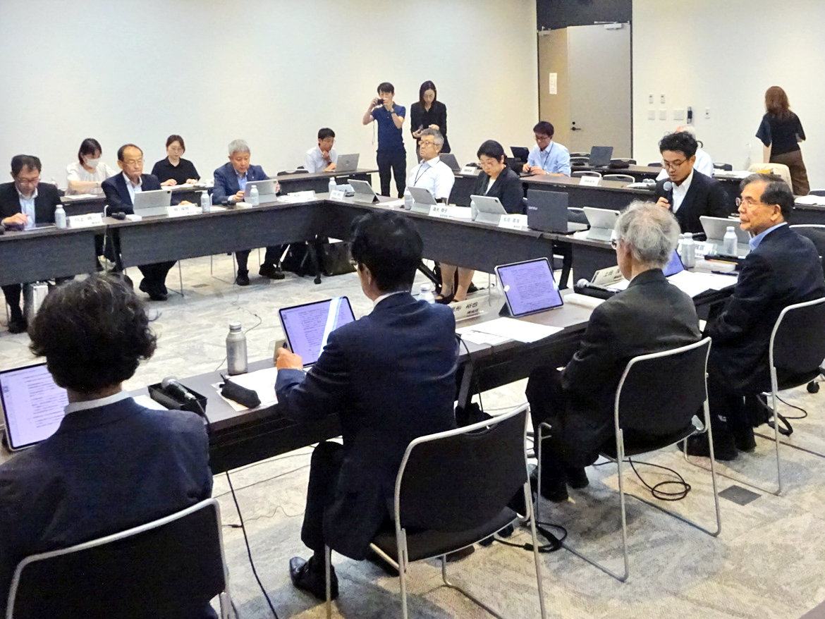 特定機能病院の要件見直しをまとめた厚労省検討会